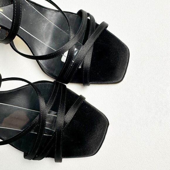 CHANEL Black Gold Heels Size 39 US 8.5 Interlocking CC Logo Slingback Sandal - Picture 5 of 13